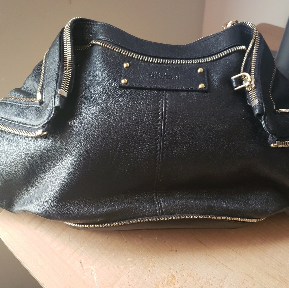100% Authentic ALEXANDER MCQUEEN De Manta CLUTCH